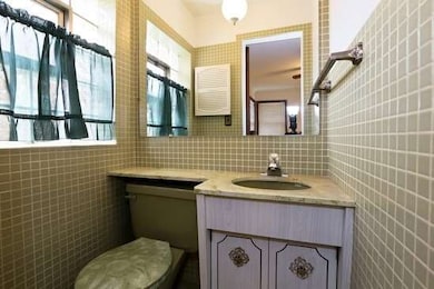 1018 Westchester Blvd, Westchester, IL 60154 - photo 6