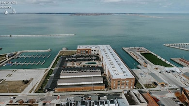 Chesapeake Lofts unit 213, Sandusky, OH 44870 - photo 4