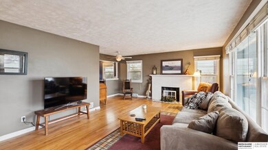 5438 Charles St, Omaha, NE 68132 - photo 5