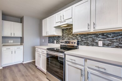 2413 Briar Forest Dr, Denton, TX 76210 - photo 7