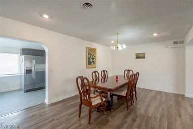 Huge dinning room.