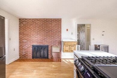 71 Maple St, North Brookfield, MA 01535 - photo 5