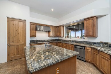 8502 N 16th St, Phoenix, AZ 85020 - photo 5