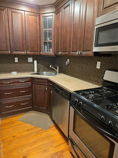 Sherwood House unit 7R, Long Beach, NY 11561 - photo 4