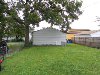 215 S 2nd Ave, Beech Grove, IN 46107 - photo 6