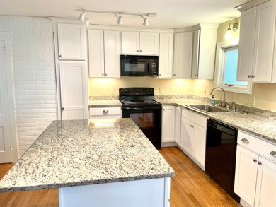 27 Grove St, Concord, NH 03301 - photo 4