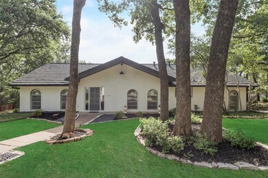 1013 Edgecliff Dr, Bedford, TX 76022 - photo 6