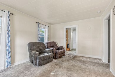 292 19th Ave, Longview, WA 98632 - photo 3