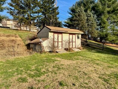 6315 Hillside Rd, Germansville, PA 18053 - photo 6