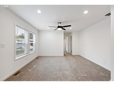 4900 Royal Ave unit 3, Eugene, OR 97402 - photo 3