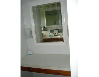 37 Frink St, Chicopee, MA 01020 - photo 5