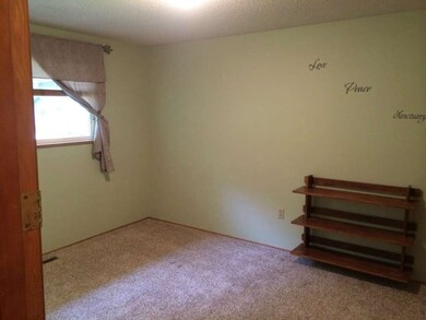 4512 69th Ave W, University Place, WA 98466 - photo 2