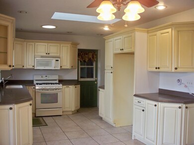 233 Carnation St, Dyer, IN 46311 - photo 7