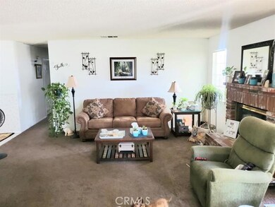 unlisted-address, Victorville, CA 92395 - photo 5