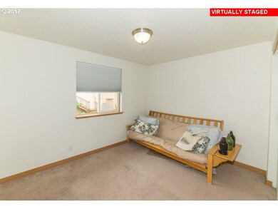 1550 Sylvan St, Eugene, OR 97403 - photo 7