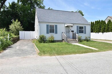 17 Caporal St, Cranston, RI 02910 - photo 2