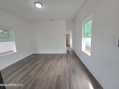 1456 E 24th St, Jacksonville, FL 32206 - photo 4