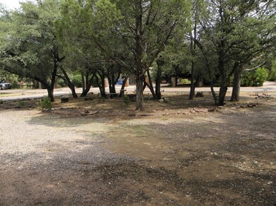 1207 RANDOM WAY 004