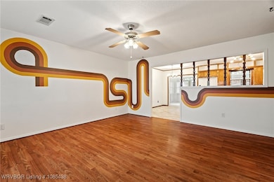 212 E Joplin St, Greenwood, AR 72936 - photo 7