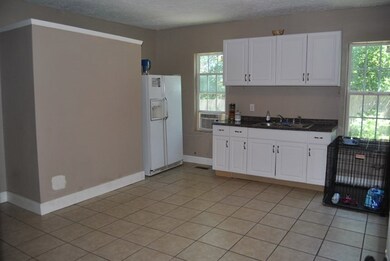 608 Monroe St, Macon, GA 31201 - photo 7