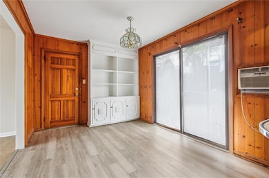 632 Daniel Dr, Newport News, VA 23601 - photo 6