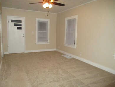 2400 Fruitland Blvd SW, Cedar Rapids, IA 52404 - photo 3