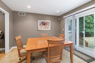 13 Melody Ln Middletown NJ-print-001-1-4