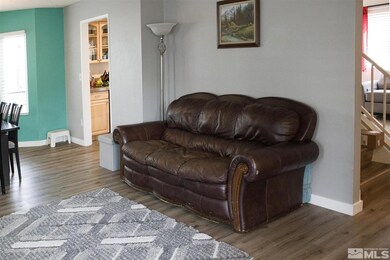 1350 Burnside Ct, Sparks, NV 89434 - photo 3