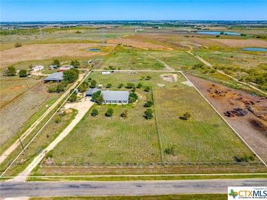 8672 Stallion Rd, Temple, TX 76501 - photo 2