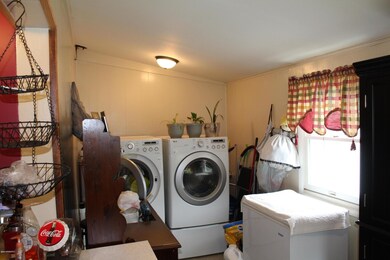 568E15B5-8661-4B6D-9B6A-557B67FBF3F9 - C