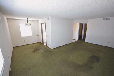 Living rm and breakfast are.JPG