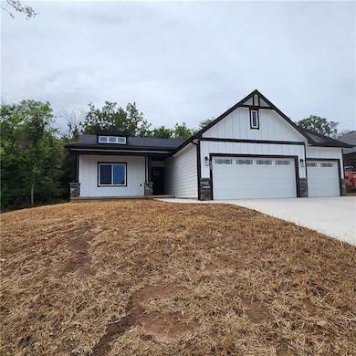 6353 Crescent Rim Dr, Ozawkie, KS 66070 - photo 2