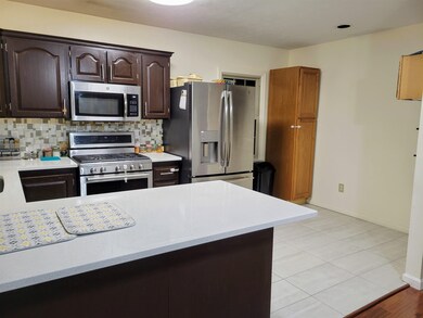 39 Stanstead Place unit U344, Nashua, NH 03063 - photo 5