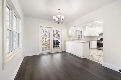 712 N Normal St, Minot, ND 58703 - photo 5