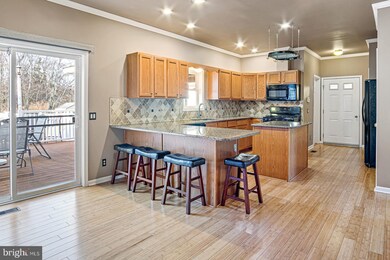 124 Barnsboro Rd, Sewell, NJ 08080 - photo 2