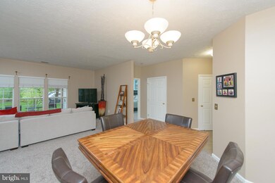 2509 Amber Orchard Ct W unit 104, Odenton, MD 21113 - photo 6