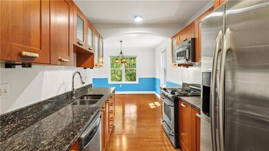 70 Turner St unit 9, Warwick, RI 02886 - photo 4