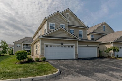 1425 Carylake Cir, Columbus, OH 43240 - photo 2