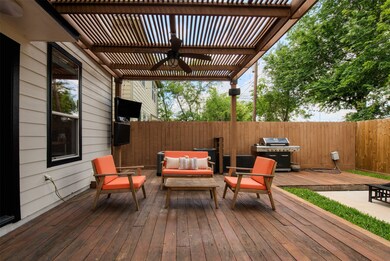 510 Vincent St, Houston, TX 77009 - photo 7