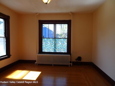 32 - 34 8th St unit 1, Hudson, NY 12534 - photo 4