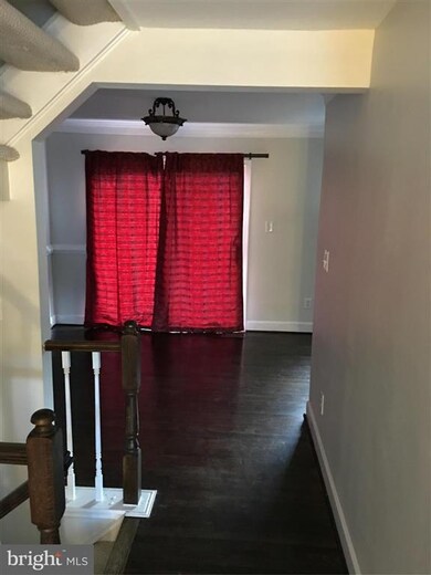 21913 Myrtlewood Square, Sterling, VA 20164 - photo 3