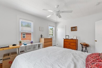 17 Holworthy Place unit 17, Cambridge, MA 02138 - photo 7