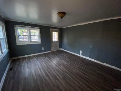 501 W Miller St, Rawlins, WY 82301 - photo 7