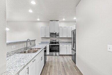 655 Shadow Way, Central Point, OR 97502 - photo 5