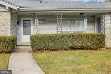 401 Lyncrest Ave, Reading, PA 19607 - photo 3