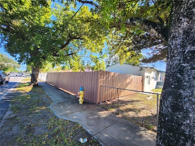 1201 NE 148th St unit B, Miami, FL 33161 - photo 2