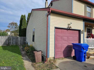 229 W Clayton Ave, Clayton, NJ 08312 - photo 2