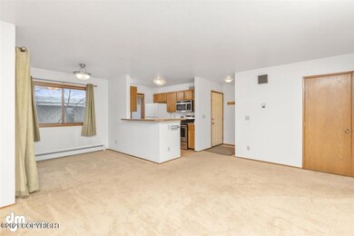 06-Living Room 20210115-DW-3808
