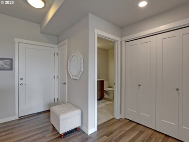 Entrance/Foyer