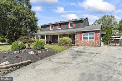 3159 Burn Brae Dr, Dresher, PA 19025 - photo 2